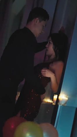 厲爺?shù)男善抻肿餮? referrerpolicy=